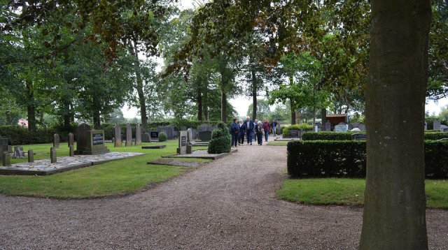 Efkes stille staon bie (vrijdag 22 juni 2018)